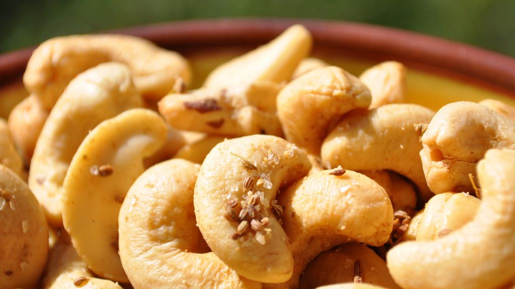 Orzechy nerkowca smażone bez dodatku soli