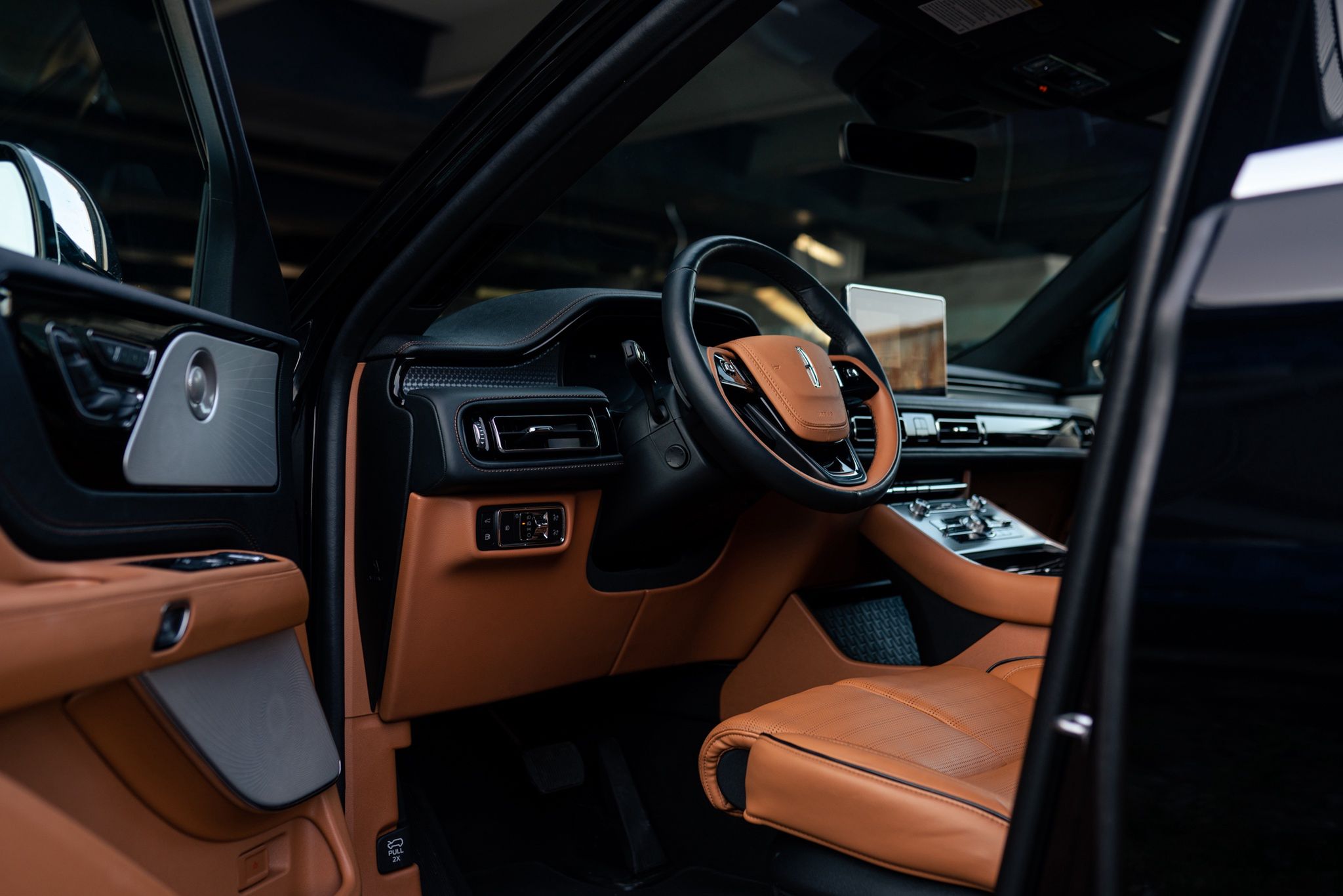 Lincoln Aviator Black Label Grand Touring