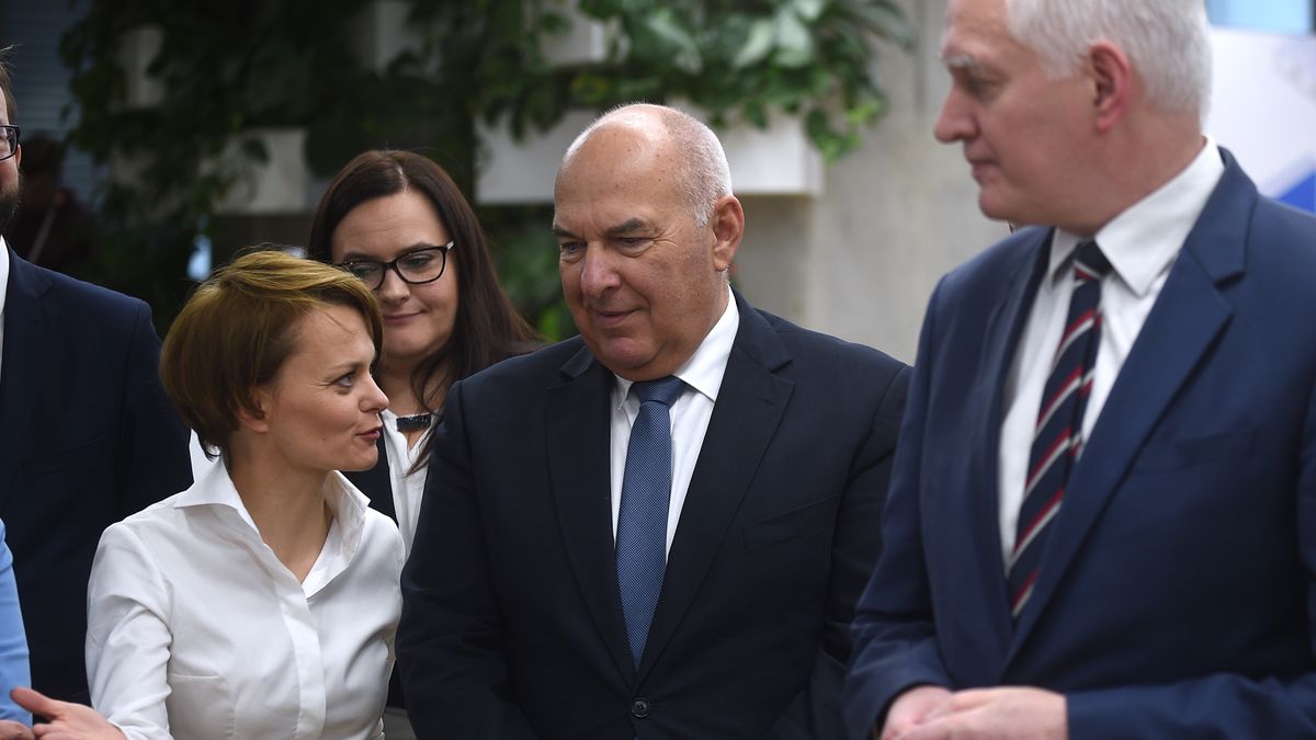 Recesja w Polsce będzie głębsza niż jeszcze miesiąc temu spodziewał się rząd