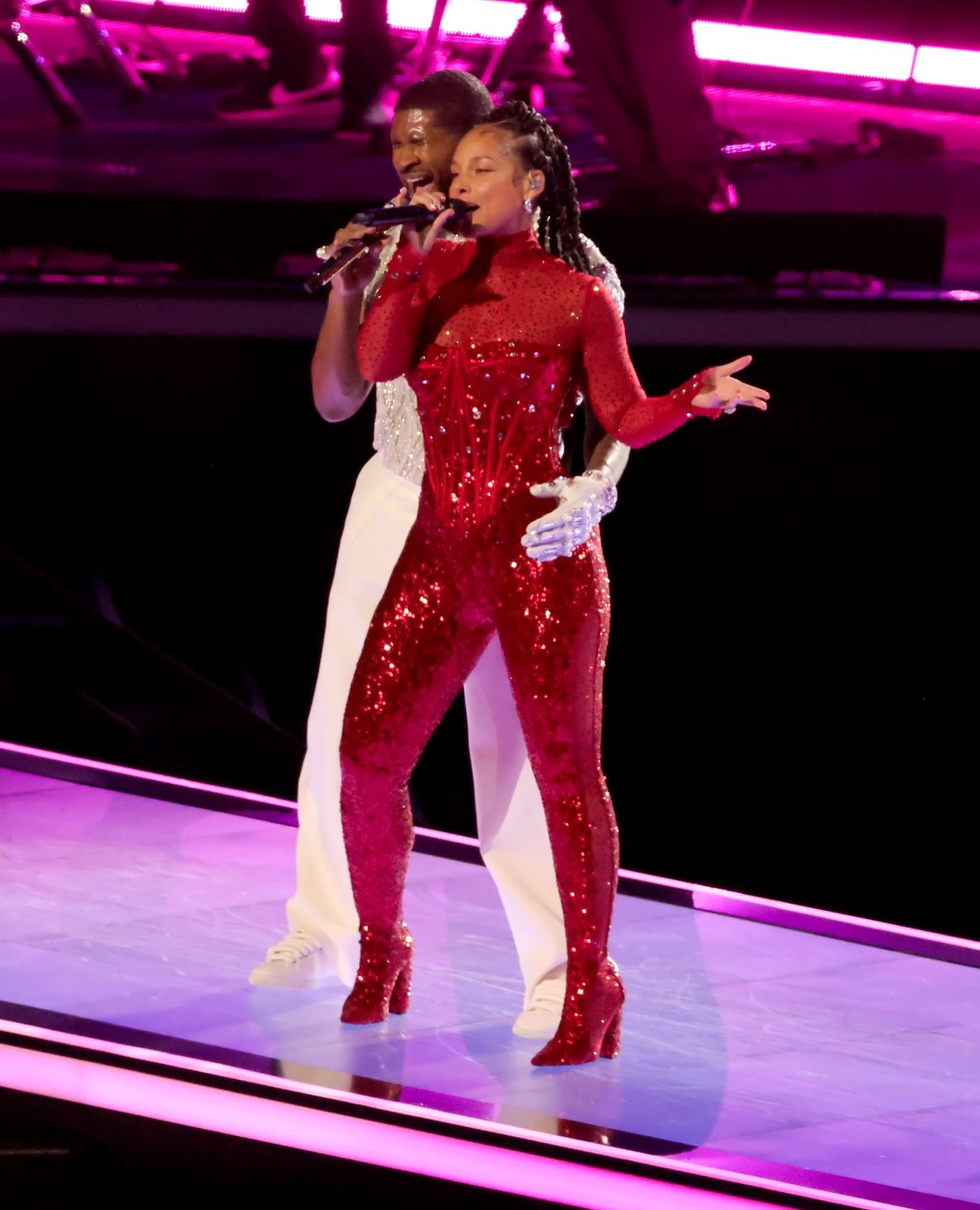 Usher i Alicia Keys na Super Bowl 2024