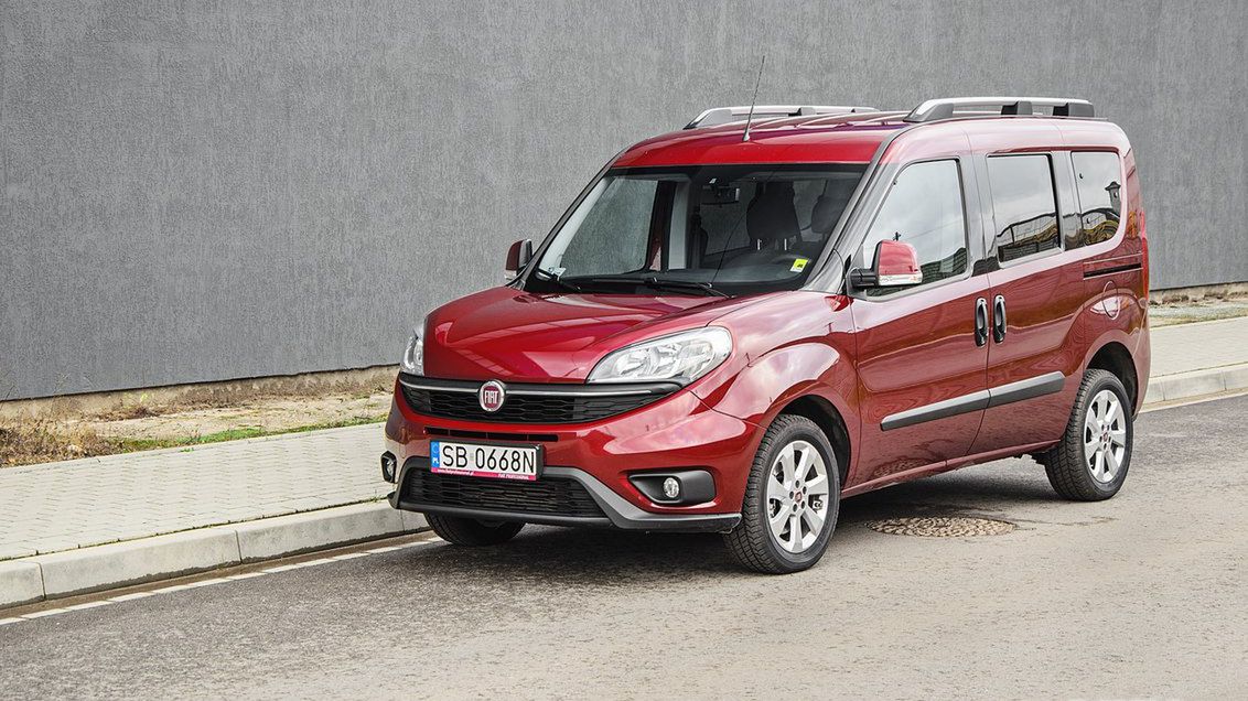 Fiat Doblo to tylko jeden z licznych kombivanów dostępnych na rynku.