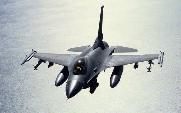 Skaner: jak zhackować Google, cookies jako źródło zarobku i wywiad z pilotem F-16