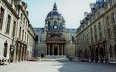 Zbiory biblioteki Instytutu Polskiego trafią na paryską Sorbonę