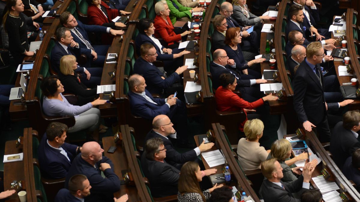 Niemal wszyscy posłowie poparli zmiany