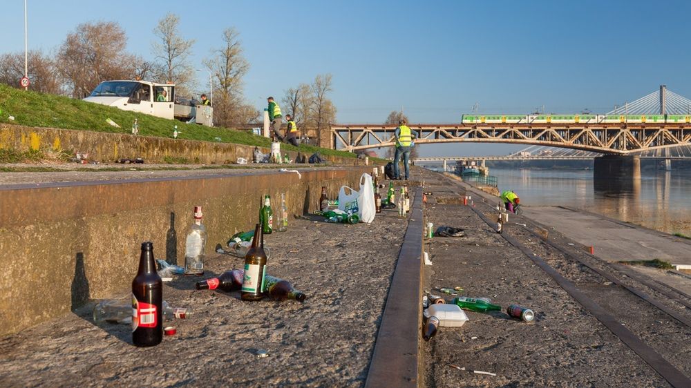 Od 9 maja nie wolno pić już na bulwarach i plażach
