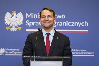 Sikorski pokazał pismo. Tak napisał do restauracji