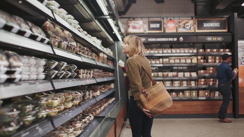 Amazon Go przez ponad rok testowany był przez pracowników sieci. Teraz wstęp mają wszyscy chętni