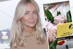 Pokazała piękny prezent. On ciągle o niej pamięta