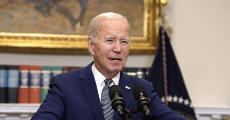 Biden o braku pieniędzy na pomoc Ukrainie. "Nie odejdziemy"