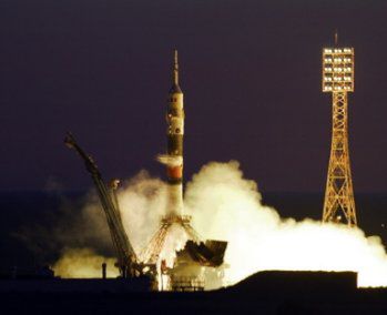 "Sojuz TMA-6" leci w kosmos
