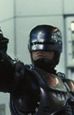 ''RoboCop'': Jennifer Ehle z policjantem-cyborgiem