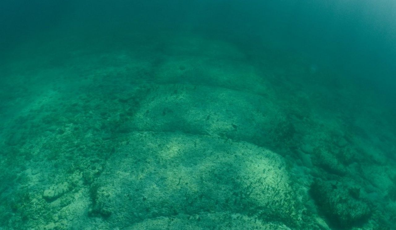 "Underwater 'Bimini Road'"