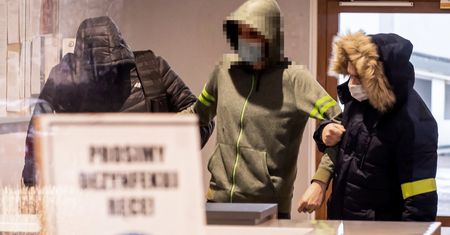 Atakował przechodniów bardzo długim nożem w centrum Torunia. Grozi mu dożywocie