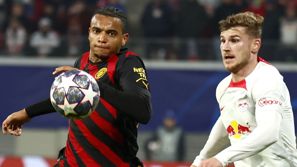 PAP/EPA / Hannibal Hanschke / Na zdjęciu od lewej: Manuel Akanji i Timo Werner