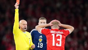 Marciniak wyrzucił go z boiska. Po meczu padły ostre słowa