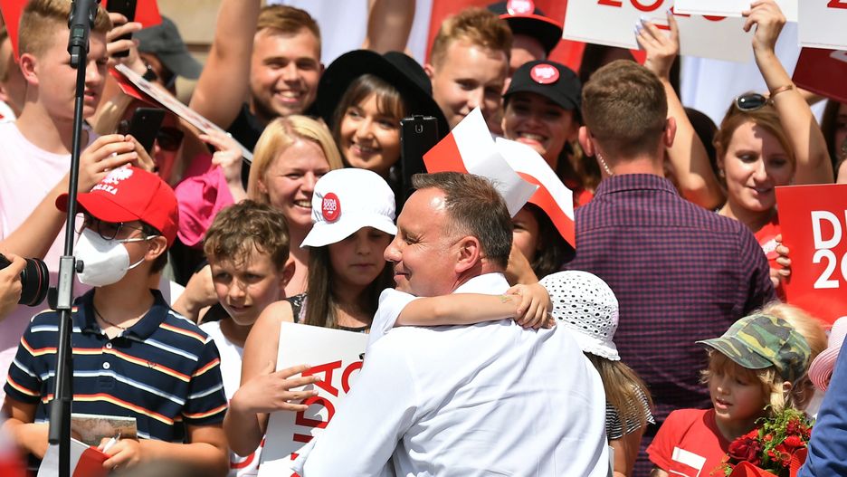 Wybory 2020. Liczba uczestników sobotniego wiecu Andrzeja Dudy we Wrocławiu przekroczyła dopuszczalny limit