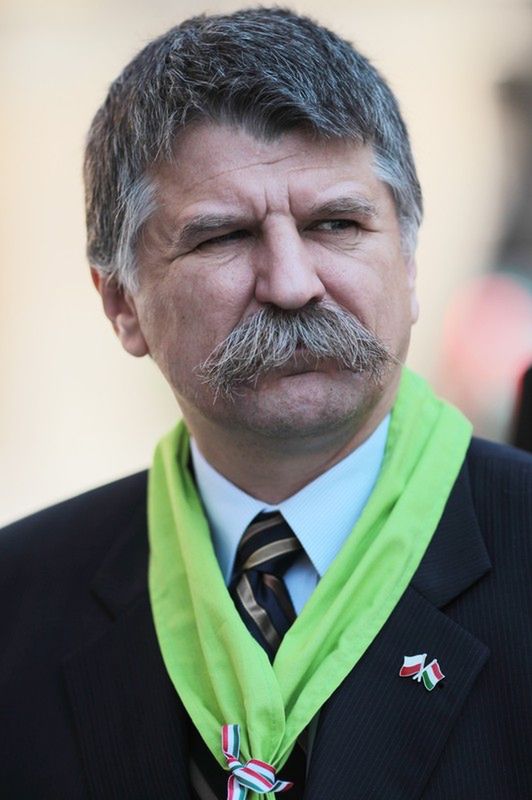 Na zdj. Laszlo Kover, przewodniczący </p>parlamentu Węgier