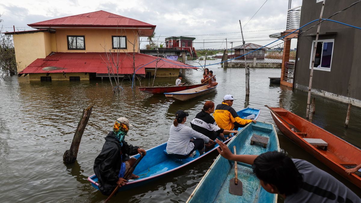 Tajfun Bualoi uderzył w Wietnam