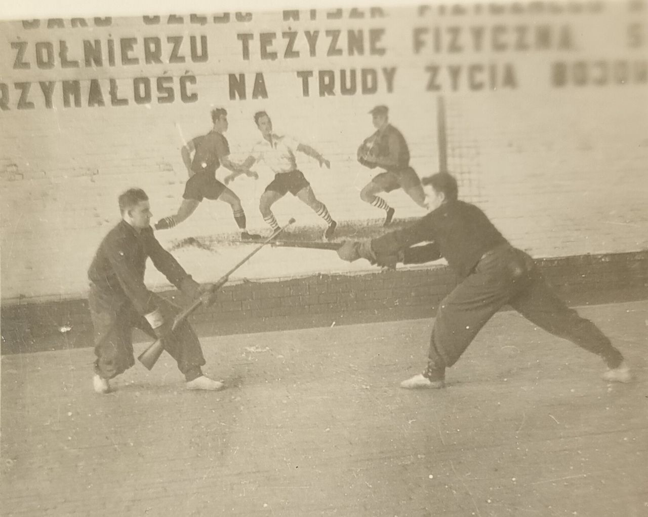 PRL – wojsko dawało w kość. Najgorzej, jak się jeszcze trafił wyjątkowo złośliwy dowódca