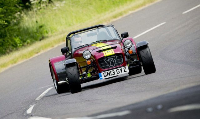 Nowy ekstremalny Caterham Seven 620R