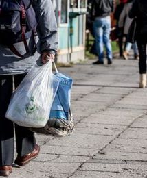 Polska za ograniczeniem stosowania foliowych toreb na zakupy