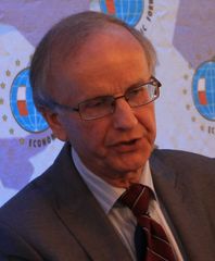 Recesji nie ma, jest kryzys i jeszcze długo będzie