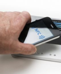 Telefon będzie stopniowo zastępował plastikową kartę