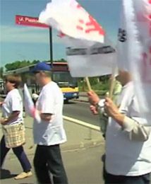 Protest związkowców przeciwko zwolnieniu przewodniczącej NSZZ Solidarność (WIDEO)