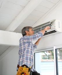 Taki mamy klimat, że montujemy klimatyzację