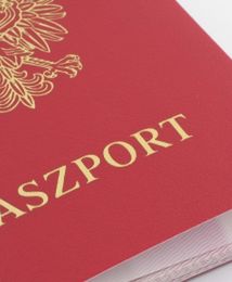 MSW proponuje niższe opłaty za paszporty dla rodzin wielodzietnych