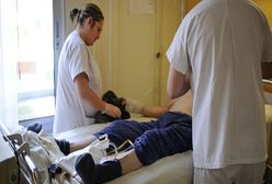 Szpital zmuszał do kupowania niezbędnych w czasie pobytu leków? Zgłoś to do NFZ