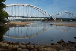 Nowy most połączył brzegi Wisły