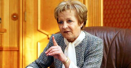 Gilowska: Rząd bawi się w rządzenie!