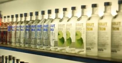 Wódko pozwól żyć producentom