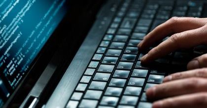 MAC: Do września 140 usług administracji dostępnych online