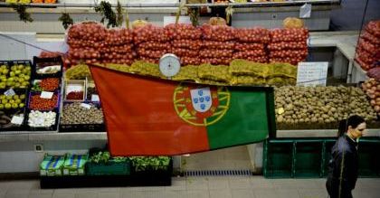 S&P podniósł perspektywę długu Portugalii z negatywnej do stabilnej