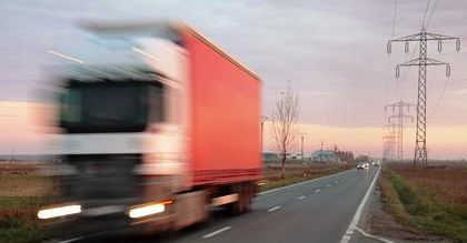 Jeszcze w tym roku ciężarówki będą płacić za przejazd 2653 km dróg