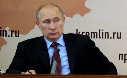 Putin liczy na UE, że "pomoże Ukrainie przezwyciężyć braki finansowe"