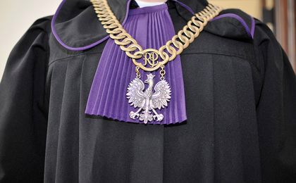 SN: członek rady nadzorczej może dłużej żądać zaległej pensji
