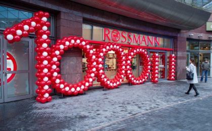 Rossmann liderem rynku drogerii w Polsce. Już 1000 sklepów i 26 procent udziału w rynku.