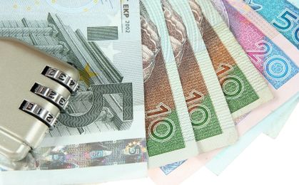 Polscy fałszerze banknotów odchodzą od fałszowania złotówek na rzecz euro