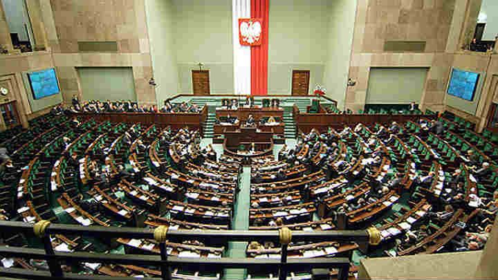 Sejm odrzucił obywatelski projekt zaostrzający prawo aborcyjne