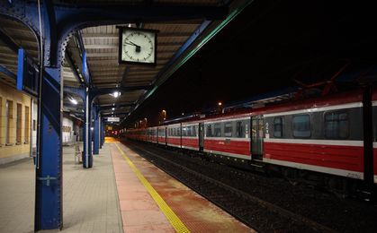 Bieńkowska: PKP Intercity będzie zwracać 100 proc. ceny biletów