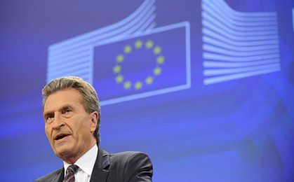 Oettinger: UE może pomóc Ukrainie zapłacić rachunki za gaz
