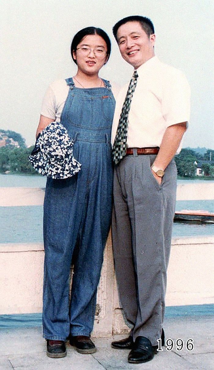 Ojciec i córka robią zdjęcia co roku w tym samym miejscu od 40 lat 18