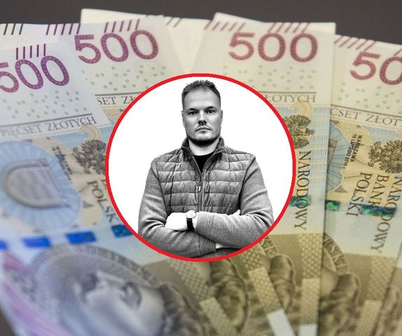 Dr Bartosz Fiałek apeluje do rządu o zawieszenie wypłat 500+. ''Pieniądze ze świadczenia 500+ powinny zostać czasowo przekazywane na fundusz wsparcia polskich przedsiębiorców''