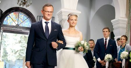 "Powiedz tak!": Anna Karczmarczyk w sukni ślubnej