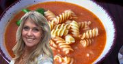 Zupa pomidorowa Ewy Wachowicz smakuje wybornie. Oto cały sekret
