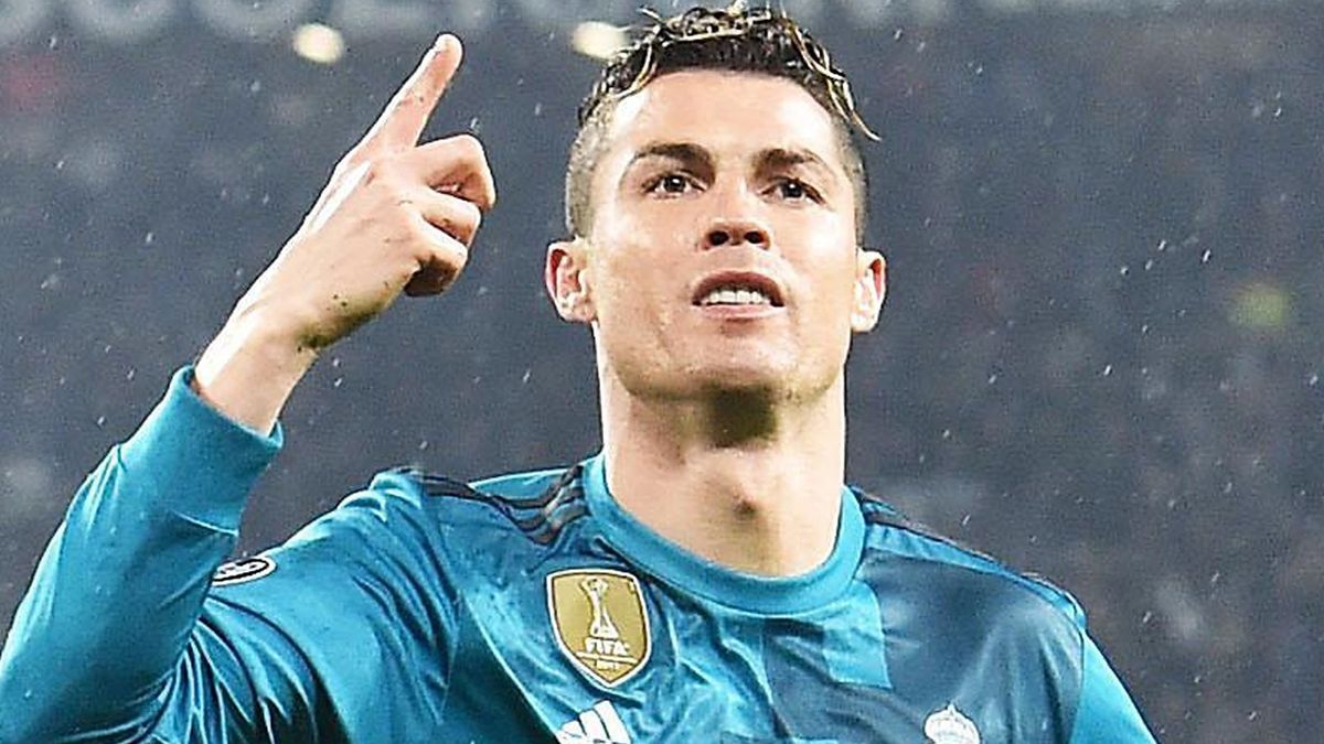 PAP/EPA / ANDREA DI MARCO / Na zdjęciu: Cristiano Ronaldo 