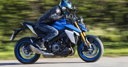 Nowe Suzuki GSX-S1000. Topowy naked marki z Hamamatsu zmienił nie tylko wygląd